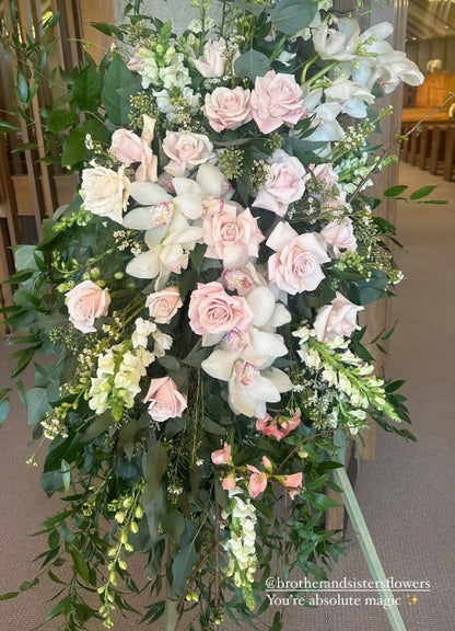 Easel Arrangement